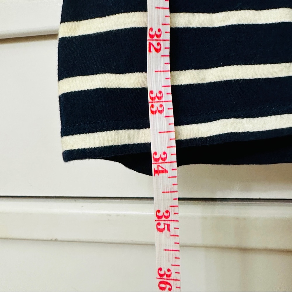 STRIPED BODYCON STAPLE DRESS!⛵️ - Picture 4 of 6